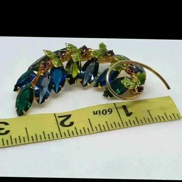 Vintage Juliana Rhinestone Leaf with Enamel Accents Blue Green Purple Open Back - Picture 6 of 8